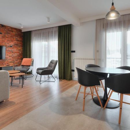 Apartmani Studio Proforma โคลาชิน ภายนอก รูปภาพ