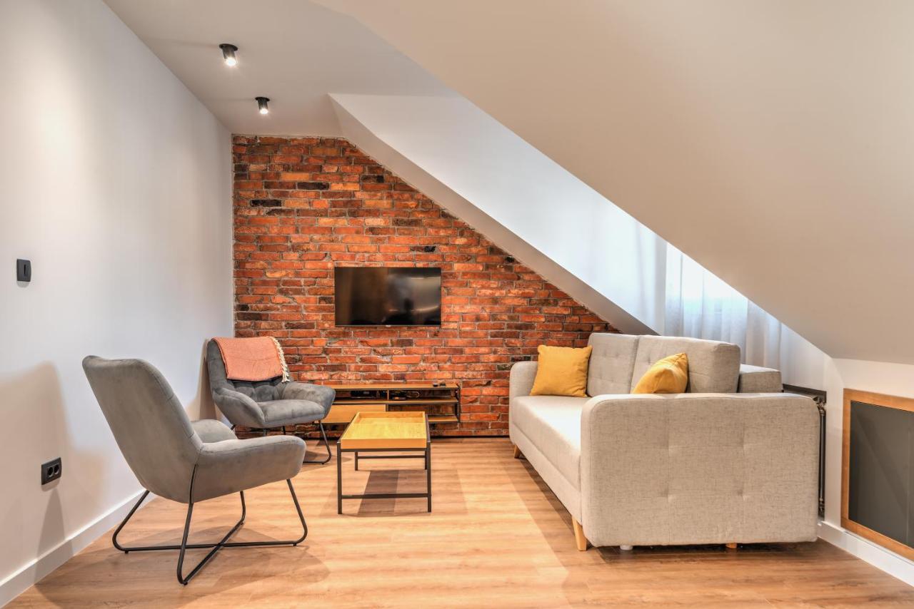 Apartmani Studio Proforma โคลาชิน ภายนอก รูปภาพ
