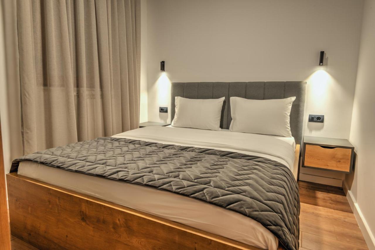 Apartmani Studio Proforma โคลาชิน ภายนอก รูปภาพ